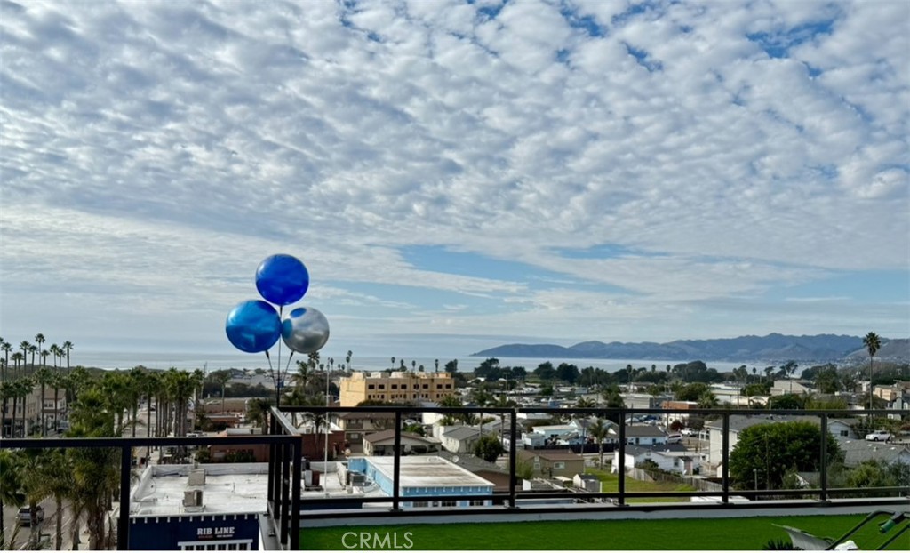 401 West Grand Avenue, Unit 307 Grover Beach, CA 93433 - Photo 8 of 9 a view of a sky