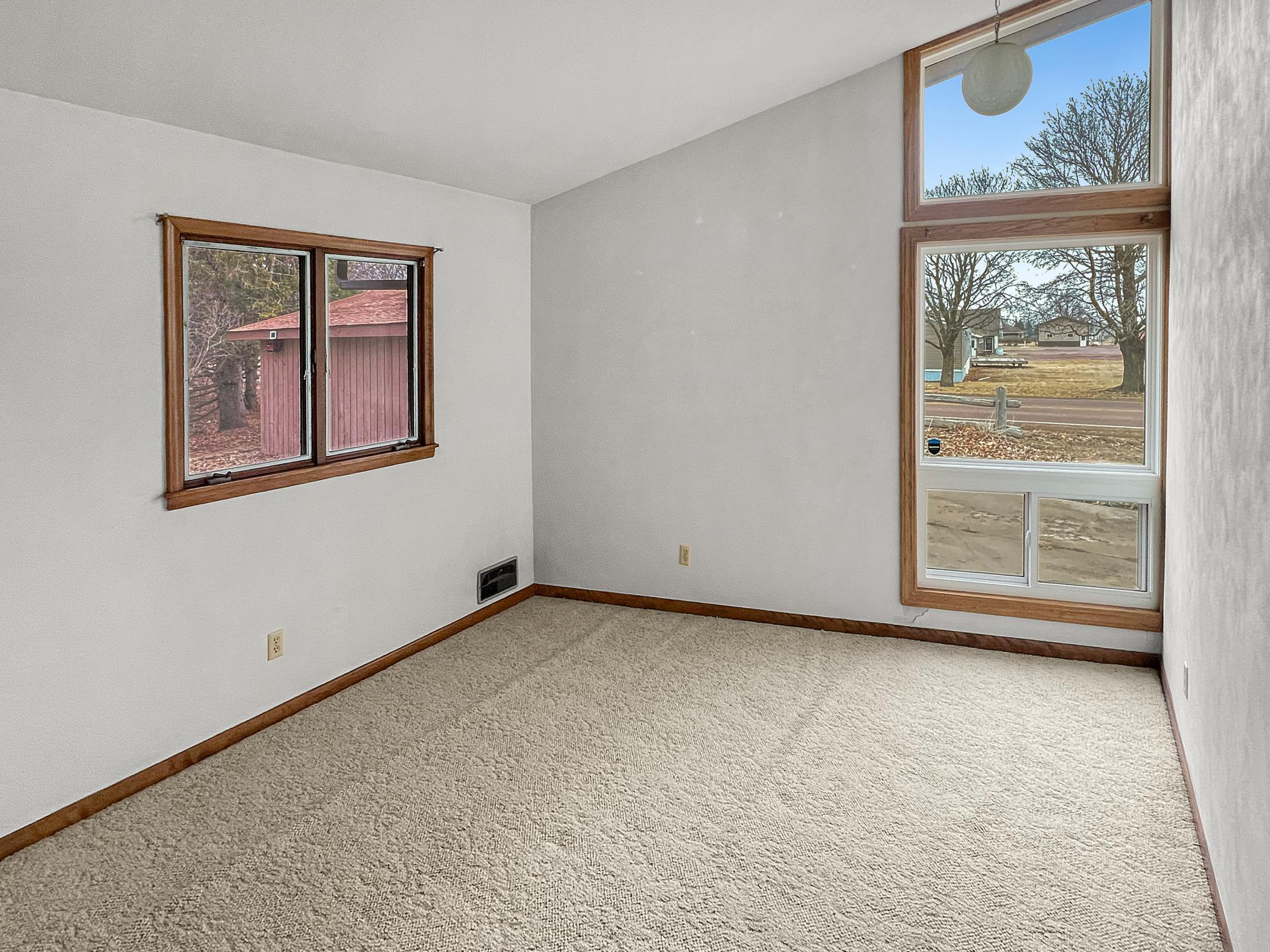 511 North Guide Street Welcome, MN 56181 - Photo 20 of 39