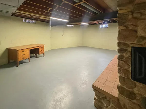 $189,900 | 511 North Guide Street, Welcome, MN 56181