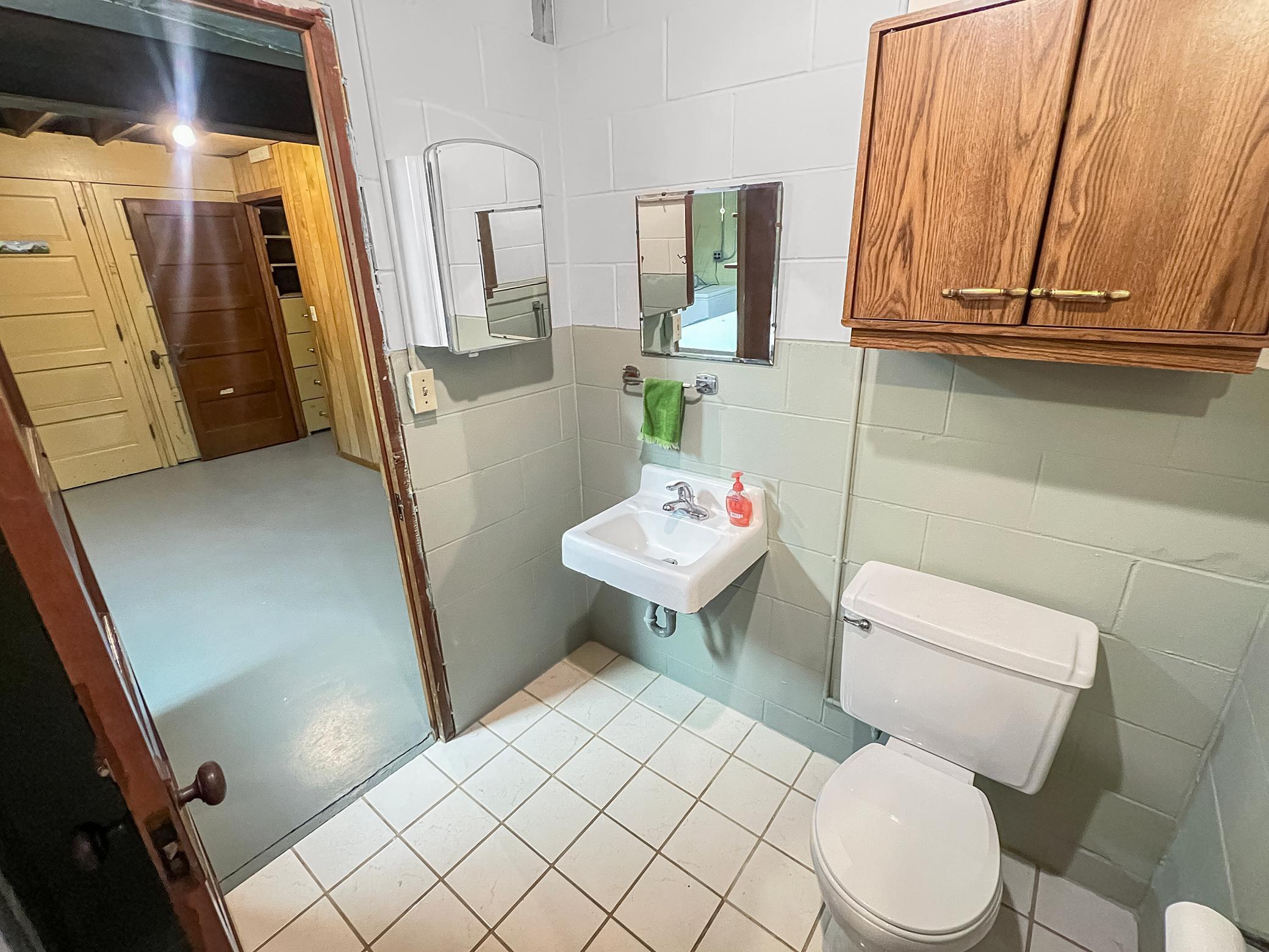 511 North Guide Street Welcome, MN 56181 - Photo 35 of 39