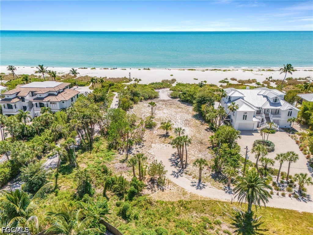 4601 Rue Belle Mer Sanibel, FL 33957 - Photo 3 of 15