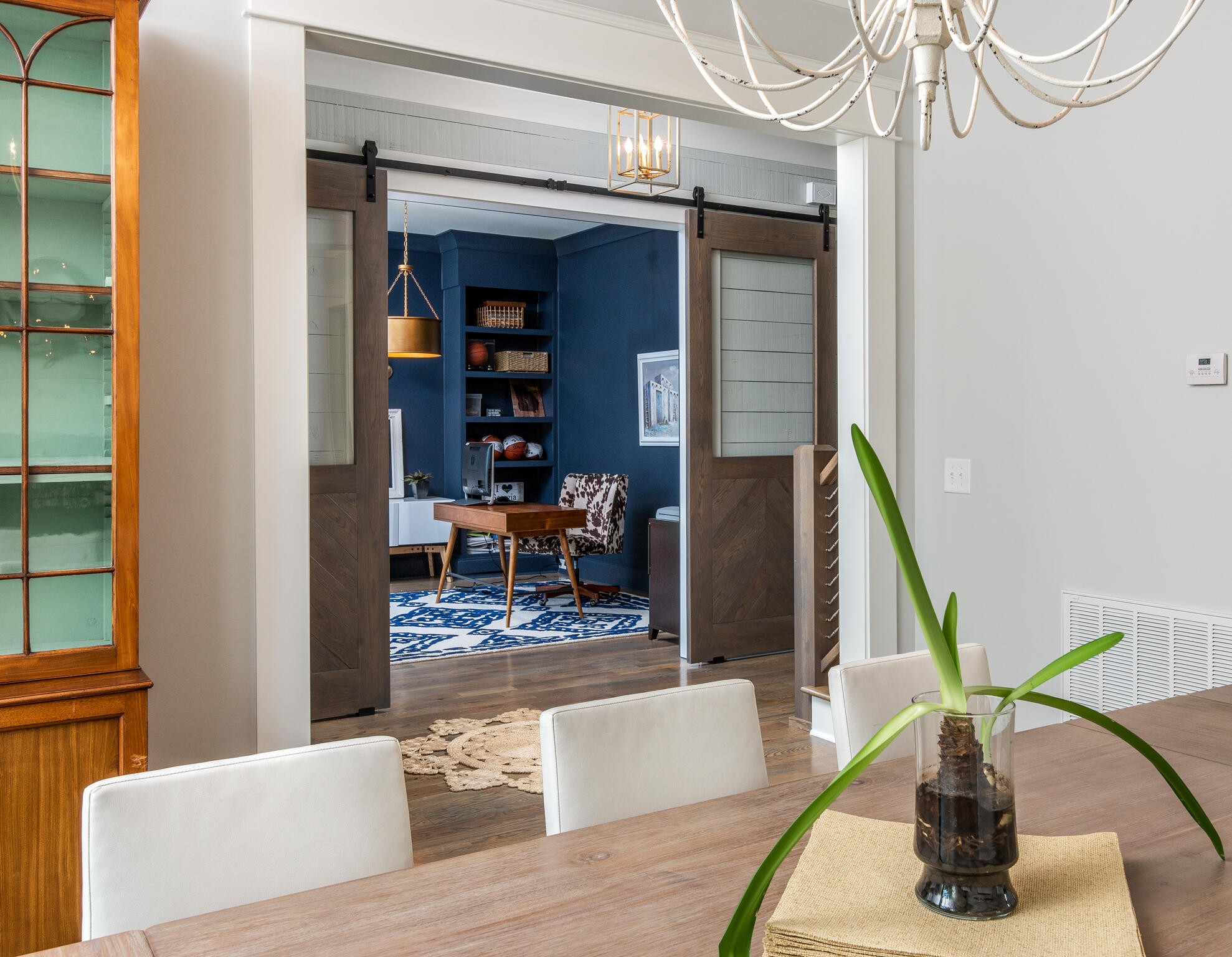 3520 Trimble Road Nashville, TN 37215 - Photo 7 of 44 a living room with furniture and a table