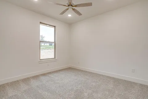 $525,000 | 117 Clare Road, Poolville, TX 76487