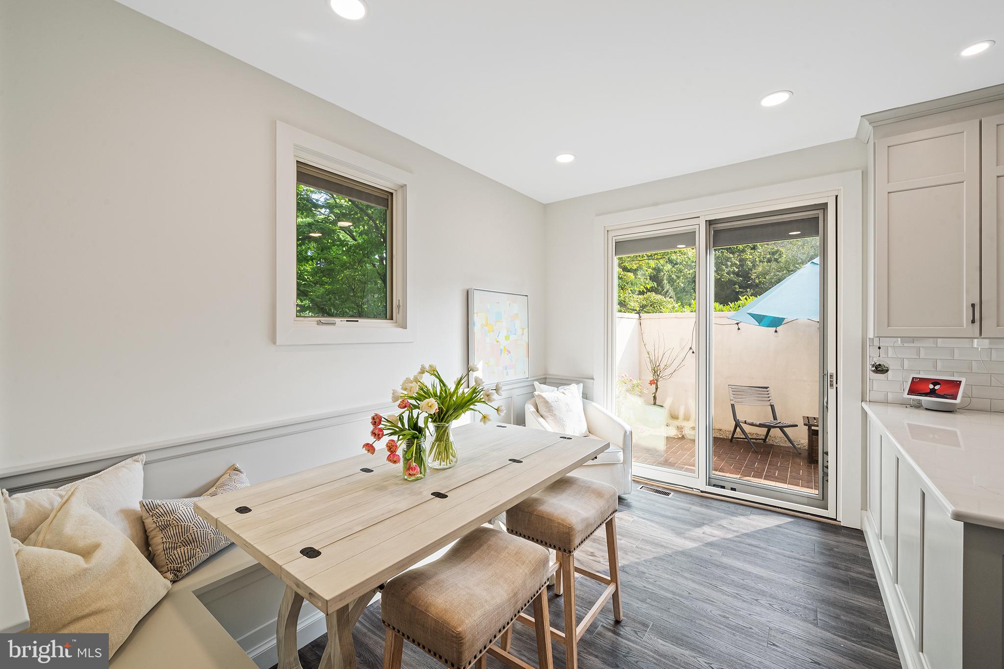 11 Brettagne Devon, PA 19333 - Photo 11 of 39 Brand new sliding doors (4) installed throughout