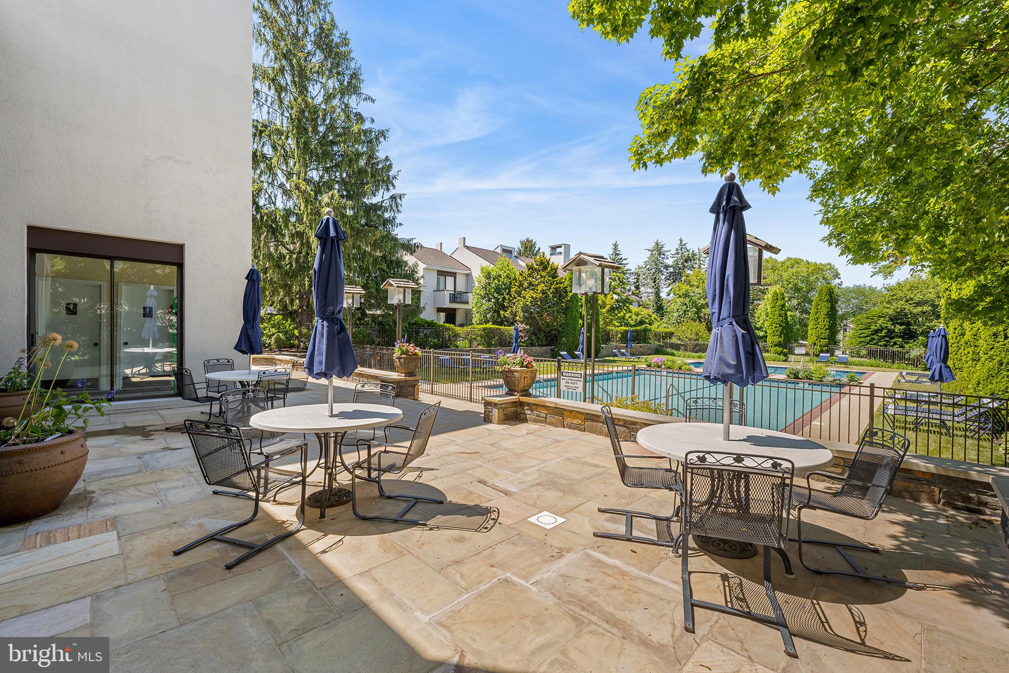 11 Brettagne Devon, PA 19333 - Photo 33 of 39 Arbordeau community amenities - outdoor pool