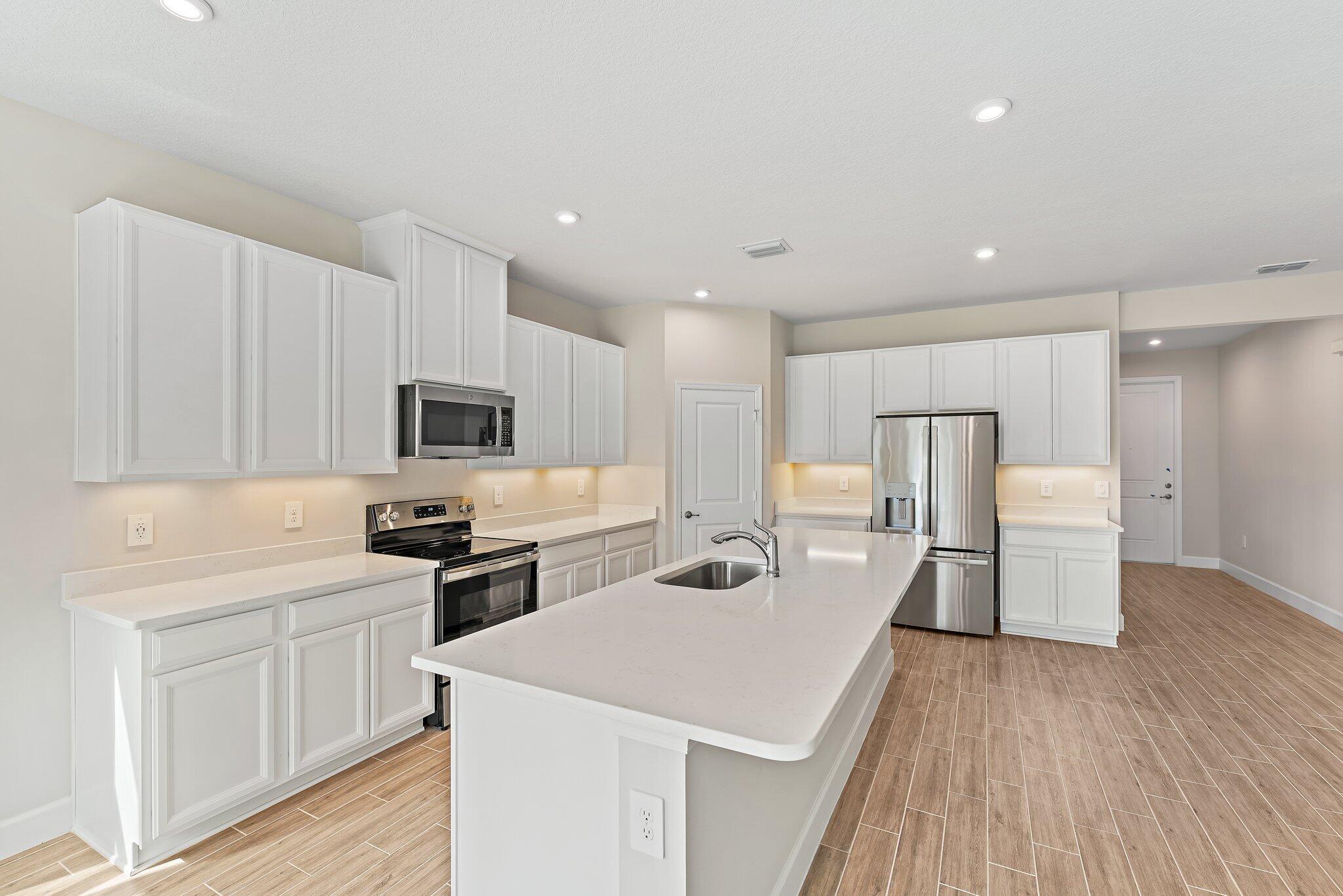 210 Southwest Pomeroy Street Stuart, FL 34997 - Photo 13 of 59 032-210SWPomeroySt-Stuart-SMALL