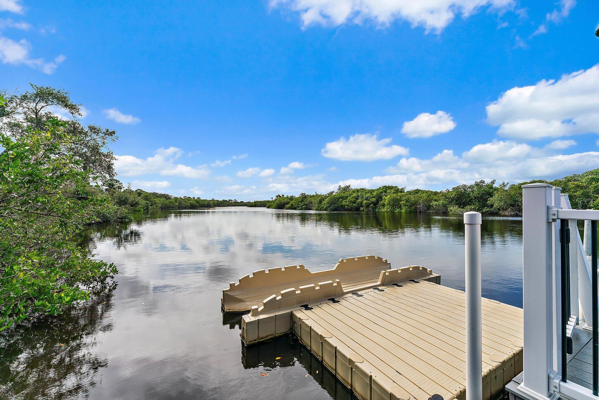 210 Southwest Pomeroy Street Stuart, FL 34997 - Photo 50 of 59 035-BanyanBayAmenities-Stuart-SMALL