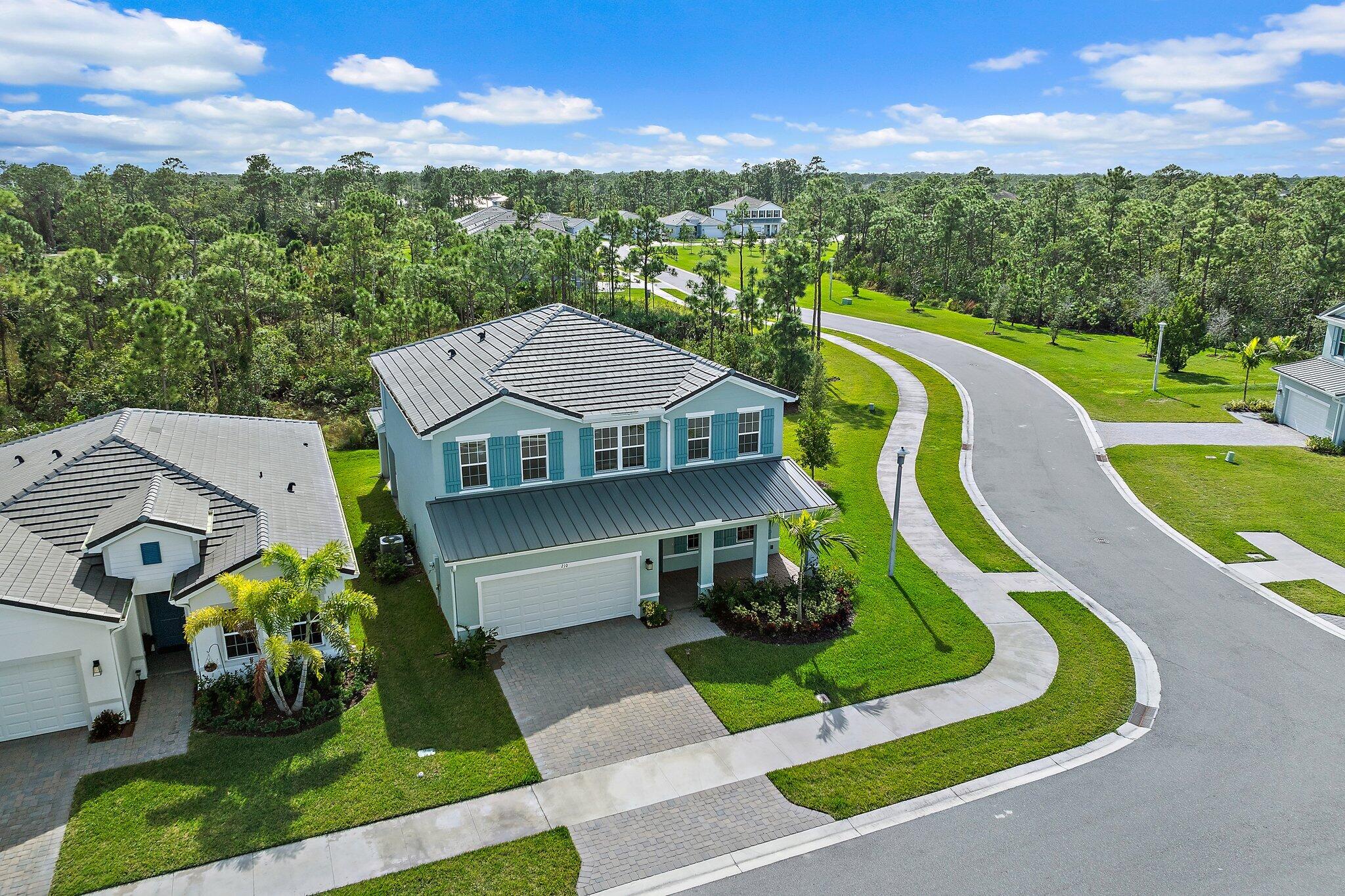 210 Southwest Pomeroy Street Stuart, FL 34997 - Photo 6 of 59 010-210SWPomeroySt-Stuart-SMALL