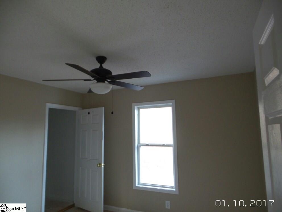 617 Rices Creek Church Road Liberty, SC 29657 - Photo 3 of 5