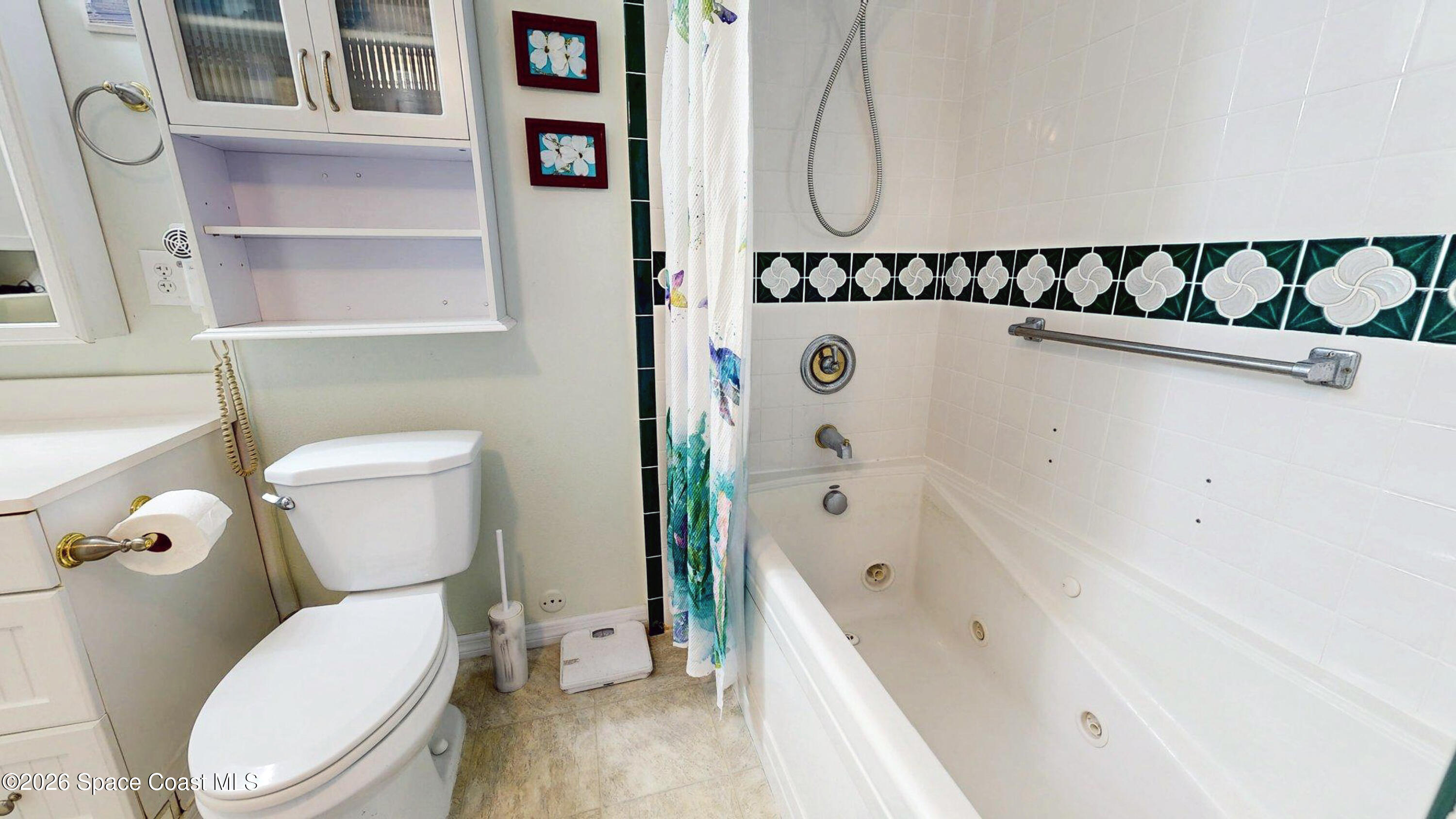 1819 Sago Palm Street Northeast Palm Bay, FL 32905 - Photo 28 of 35 3.Master Bathroom