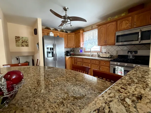 $349,900 | 6944 West 106th Place, Worth, IL 60482