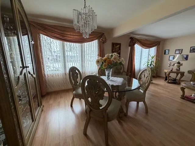 $349,900 | 6944 West 106th Place, Worth, IL 60482