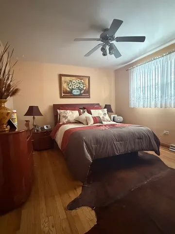 $349,900 | 6944 West 106th Place, Worth, IL 60482