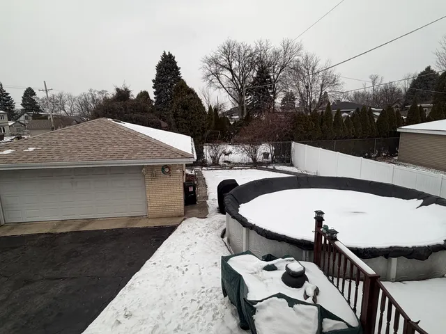 $349,900 | 6944 West 106th Place, Worth, IL 60482