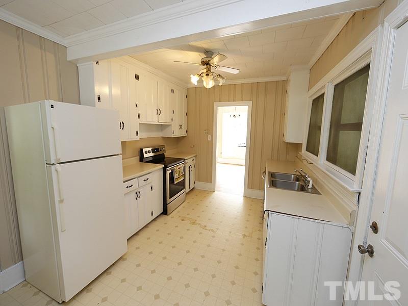 1303 Goodwin Road Durham, NC 27712 - Photo 5 of 12 New SS Glass Top Range and Dishwasher