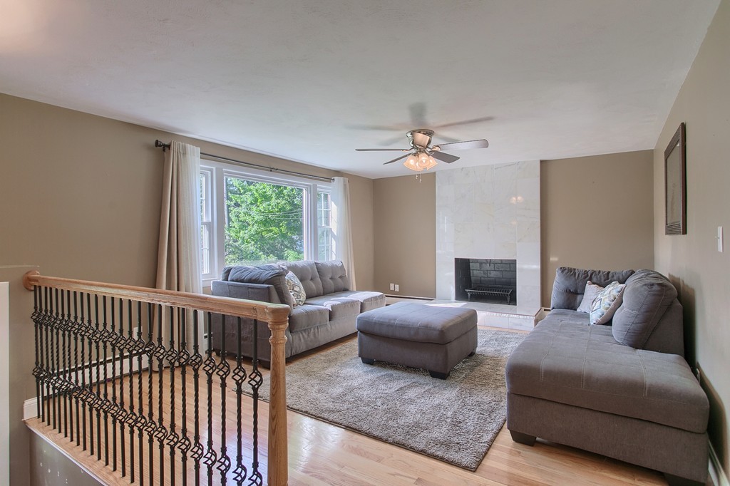 97 Rolling Acres Road Lunenburg, MA 01462 - Photo 8 of 29 Gallery Image 8