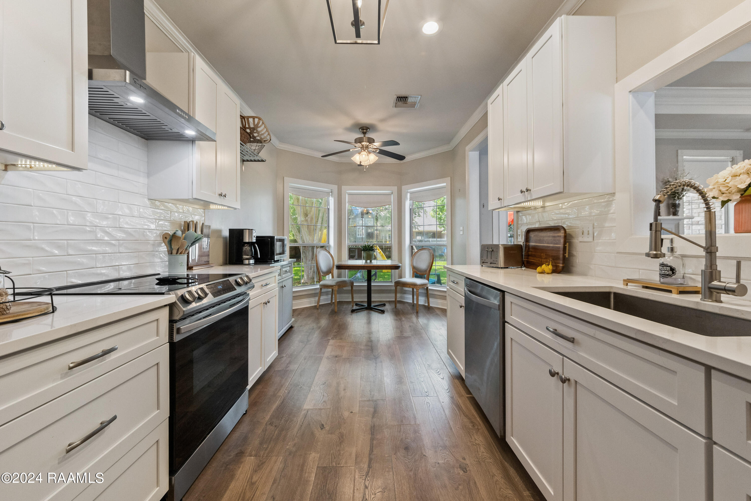 616 Canberra Road Lafayette, LA 70503 - Photo 11 of 35 616Canberra-2-27