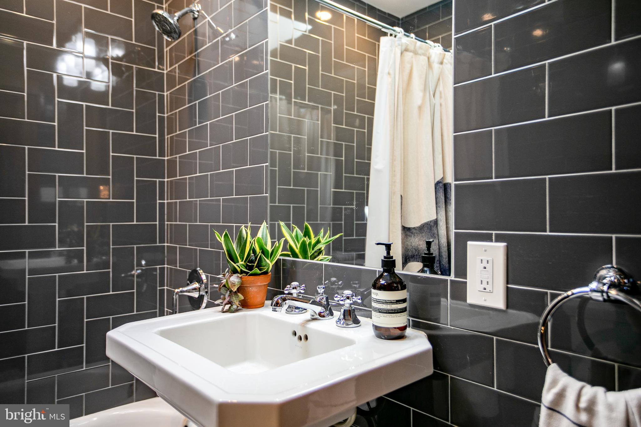 516 15th Street Northeast Washington, DC 20002 - Photo 28 of 46