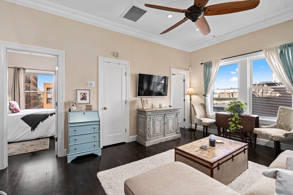 52 Cooper Street, Unit 9 Boston, MA 02113 - Photo 1 of 15 Gallery Image 1