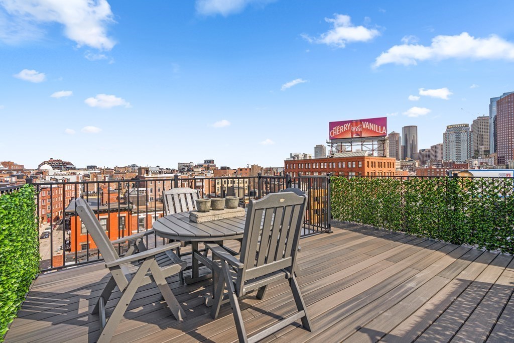52 Cooper Street, Unit 9 Boston, MA 02113 - Photo 3 of 15 Gallery Image 3
