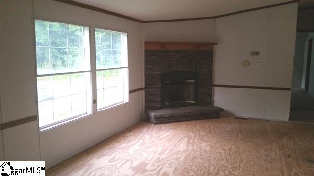 925 Holloway Road Marietta, SC 29661 - Photo 4 of 10