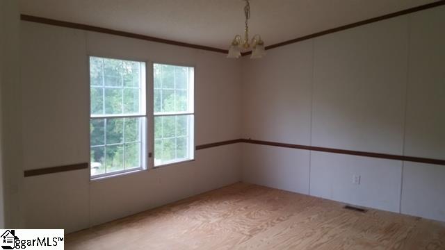 925 Holloway Road Marietta, SC 29661 - Photo 5 of 10