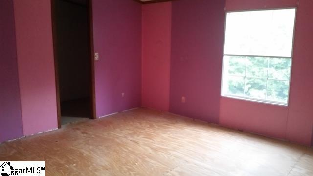 925 Holloway Road Marietta, SC 29661 - Photo 9 of 10