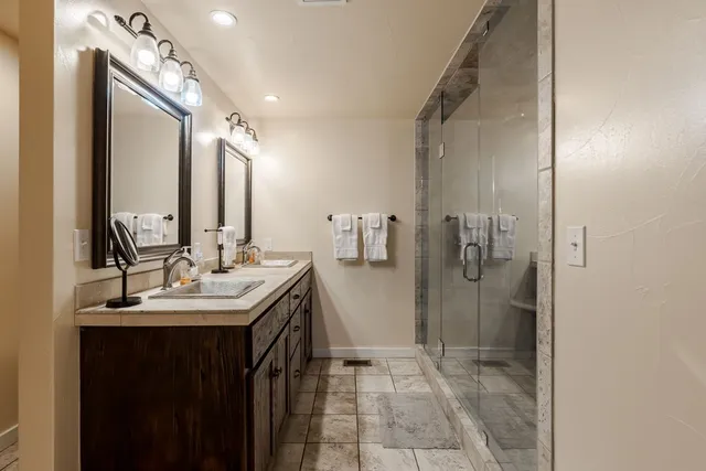 $1,400,000 | 514 West Austin Street, Fredericksburg, TX 78624