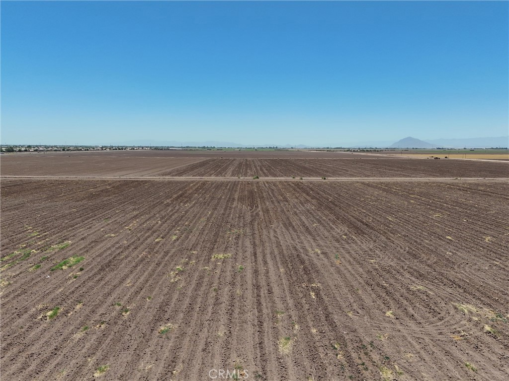 125 Wienert Road Imperial, CA 92251 - Photo 13 of 18 a view of an ocean and beach