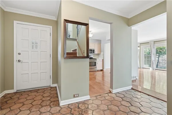 $225,000 | 7709 West 102nd Street, Overland Park, KS 66212