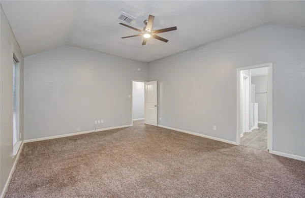 $2,625 | 2005 Village Park Drive, Missouri City, TX 77489