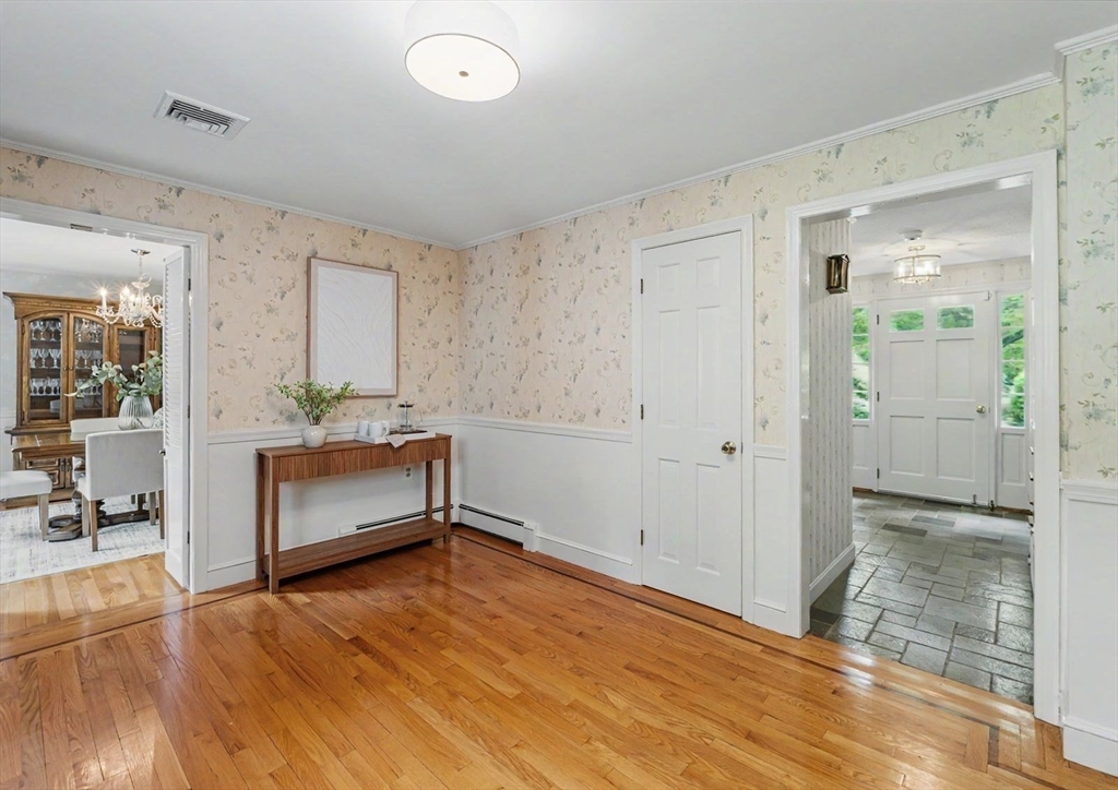 1 Bridle Path Road Andover, MA 01810 - Photo 13 of 39