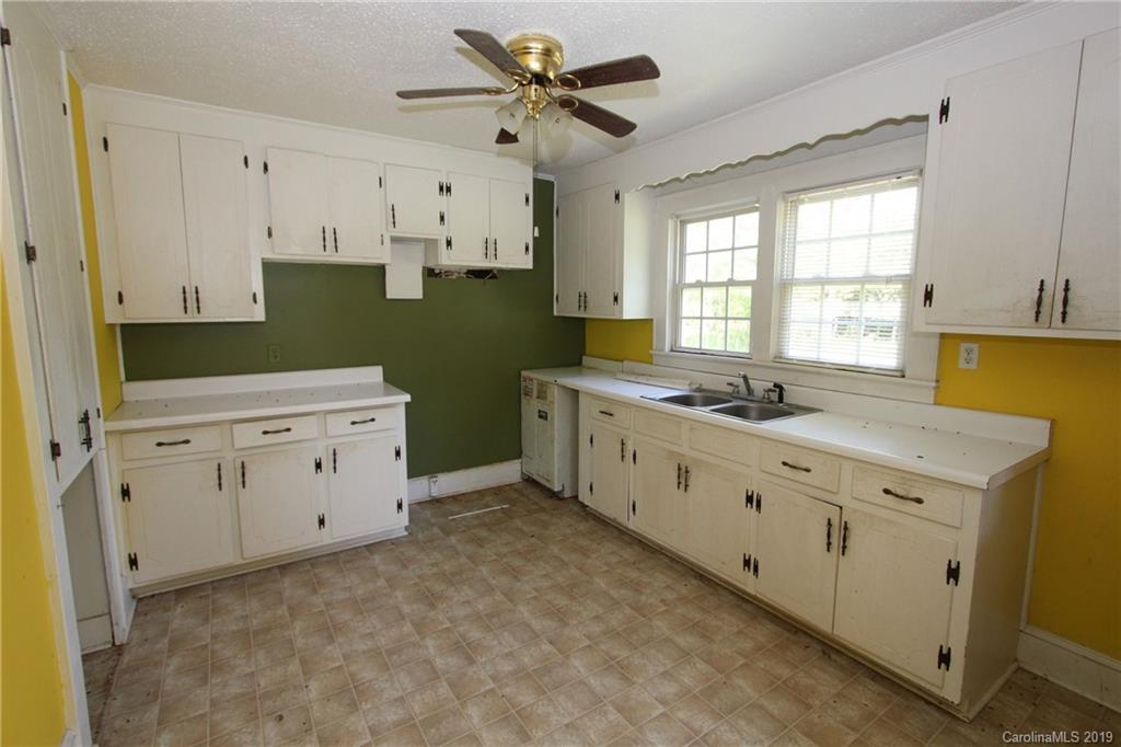 915 Stanback Ferry Road Wadesboro, NC 28170 - Photo 10 of 25 Gallery Image 10