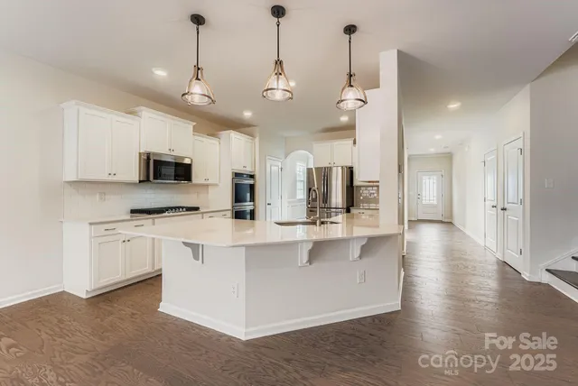 $575,000 | 398 Kennerly Ctr Drive, Mooresville, NC 28115