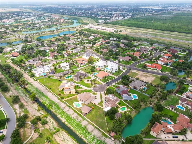 $1,100,000 | 2809 Santa Laura Street, Mission, TX 78572