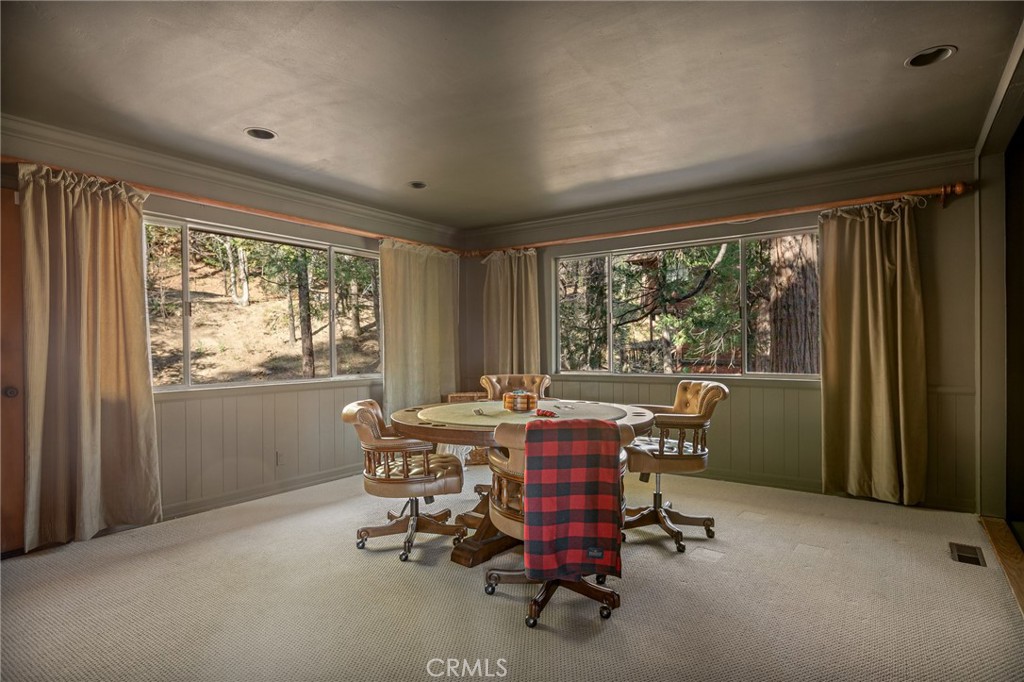 27538 West Shore Road Lake Arrowhead, CA 92352 - Photo 17 of 44