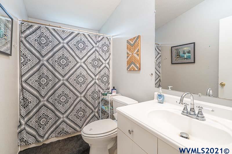 8257 Buena Vista Road Independence, OR 97351 - Photo 18 of 36 Gallery Image 18