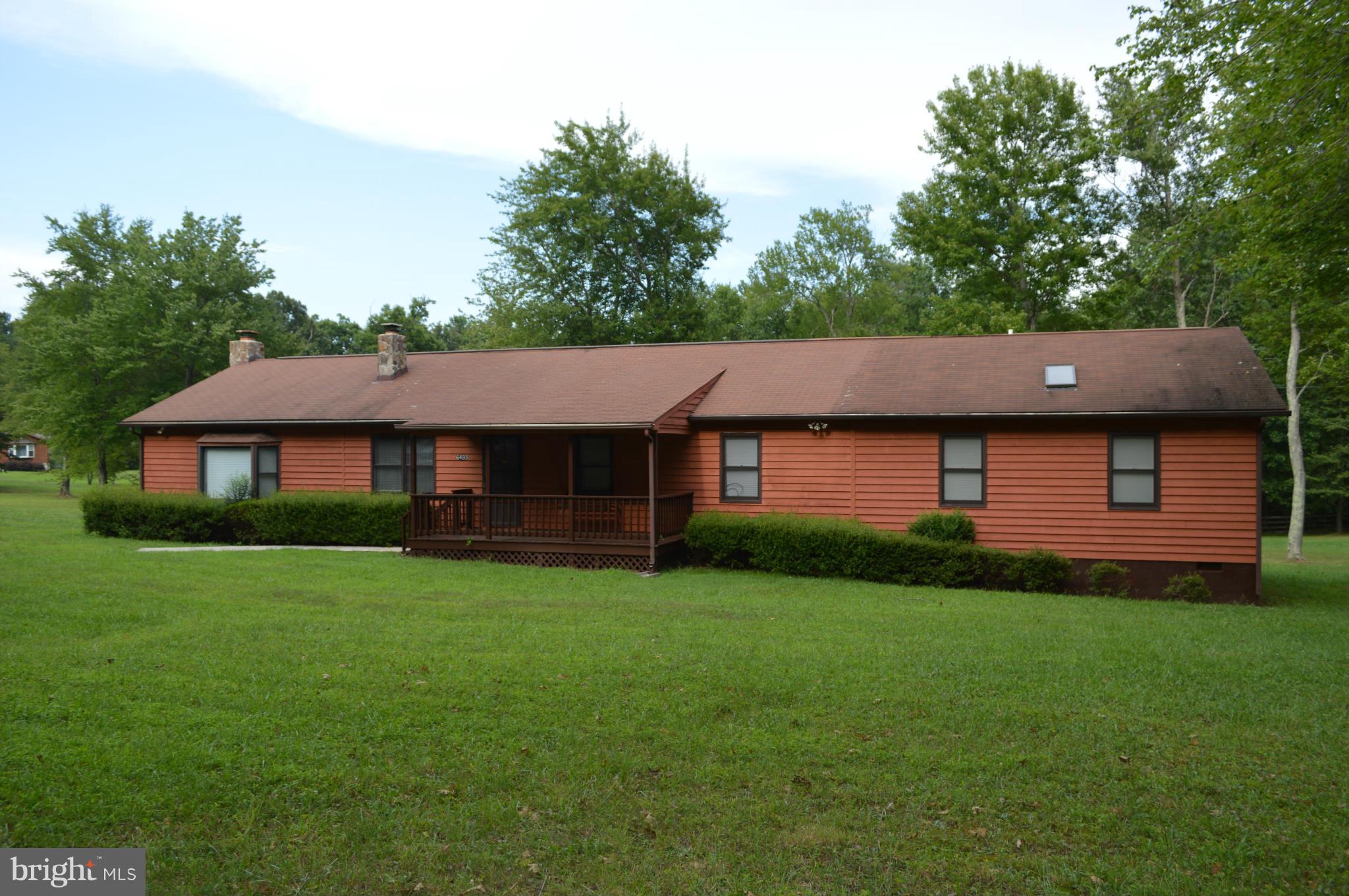Exterior (Front)