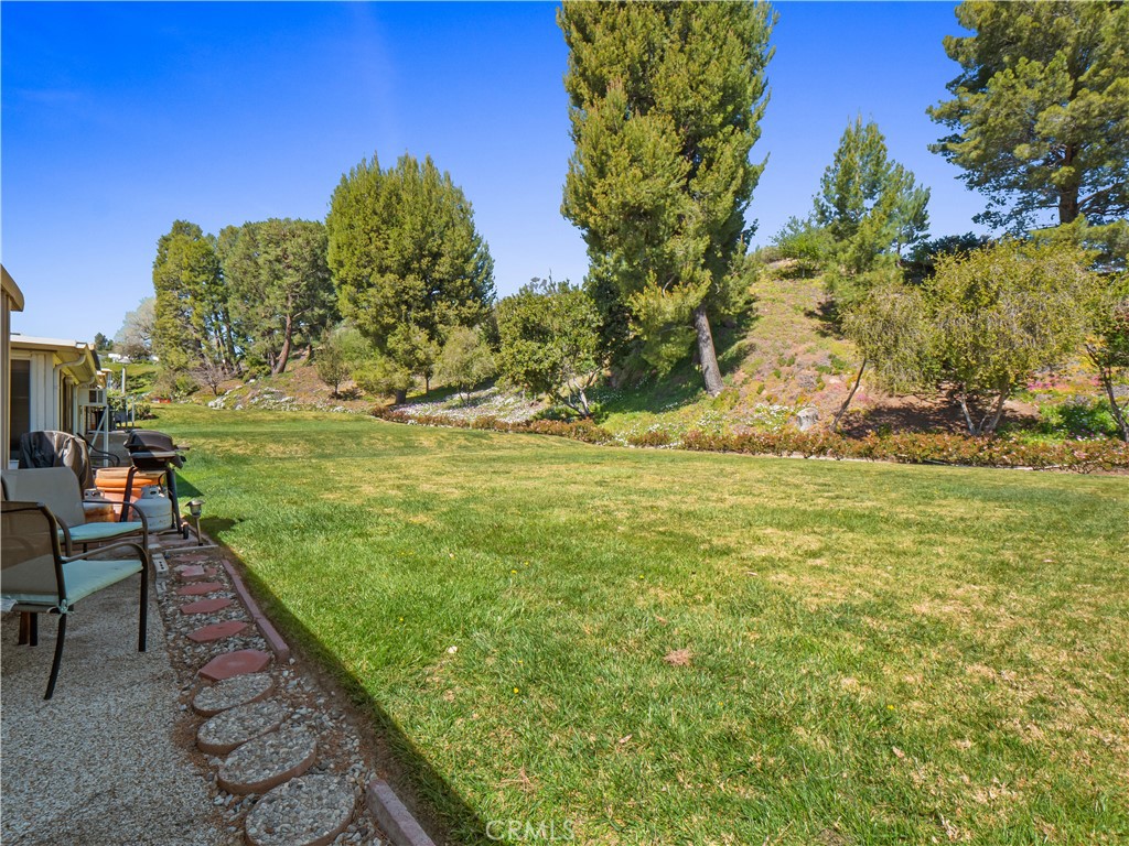 19401 Oak Crossing Road Newhall, CA 91321 - Photo 26 of 47