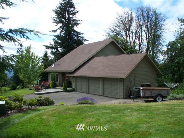 4800 Green Mountain Road Kalama, WA 98625 - Photo 3 of 14 Gallery Image 3