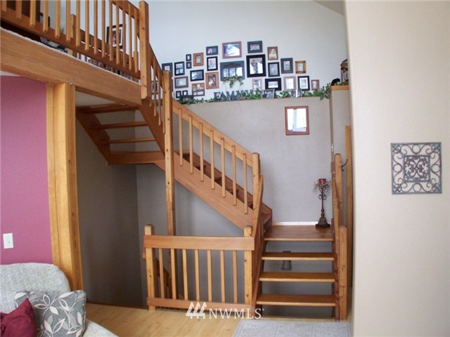 4800 Green Mountain Road Kalama, WA 98625 - Photo 9 of 14 Gallery Image 9