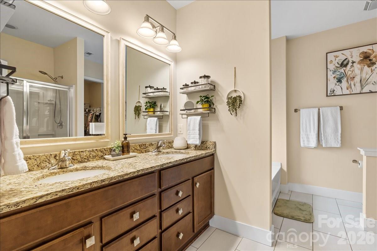 13429 Pierre Reverdy Drive Davidson, NC 28036 - Photo 17 of 39