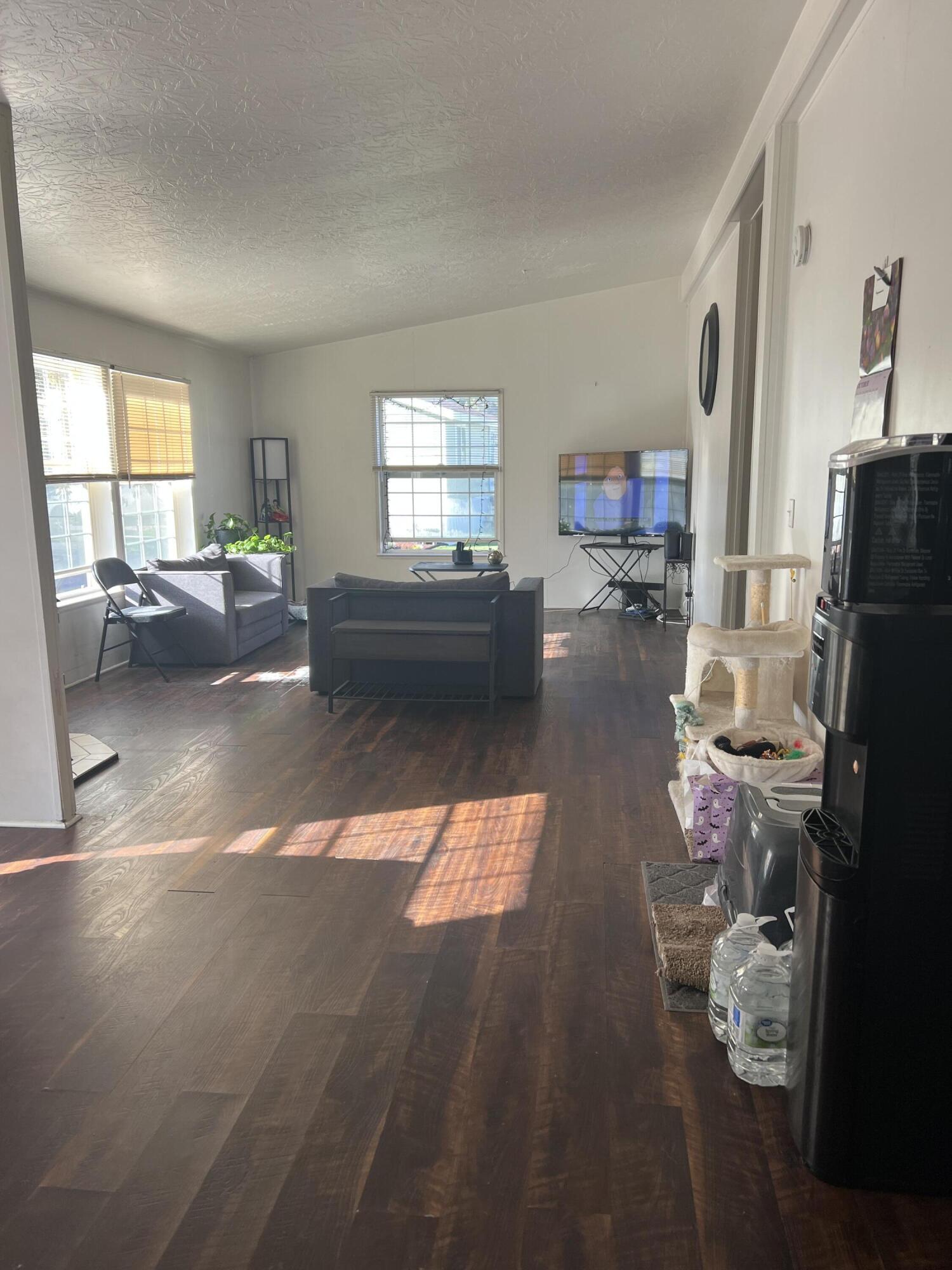 4000 Round Lake Road, Unit 106 Klamath Falls, OR 97601 - Photo 4 of 20