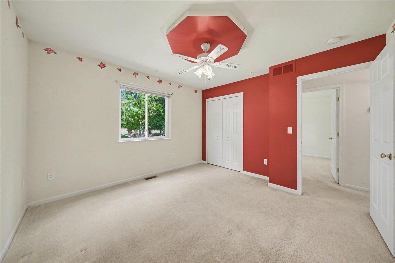 103 Ridgeview Court Grass Lake, MI 49240 - Photo 10 of 44