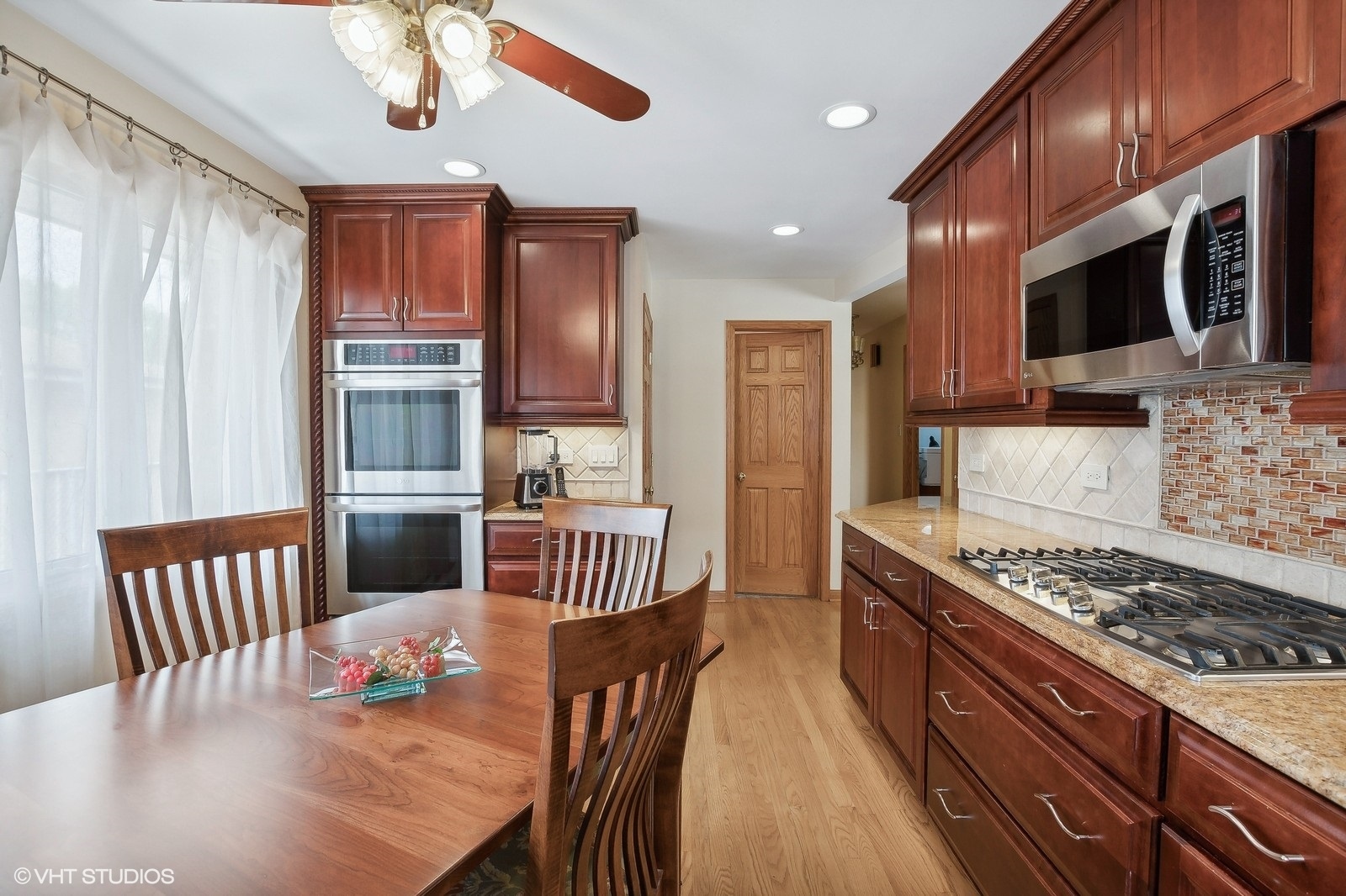 7900 72nd Street Bridgeview, IL 60455 - Photo 5 of 18 Gallery Image 5