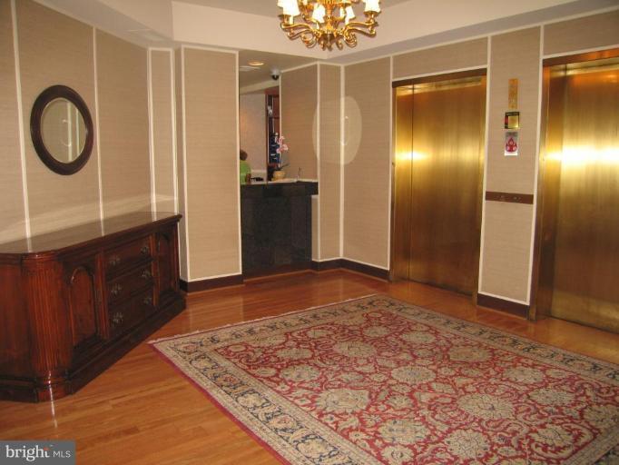 1077 30th Street Northwest, Unit 304 Washington, DC 20007 - Photo 7 of 27