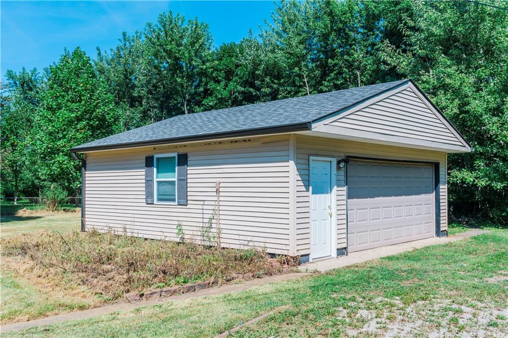 3125 Fisher Road Indianapolis, IN 46239 - Photo 12 of 58 Gallery Image 12