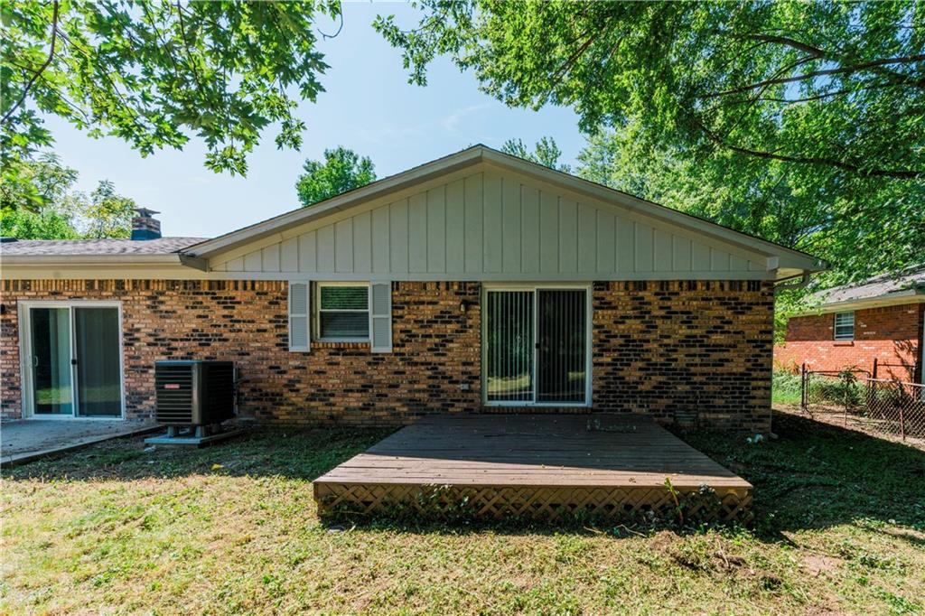 3125 Fisher Road Indianapolis, IN 46239 - Photo 10 of 58 Gallery Image 10