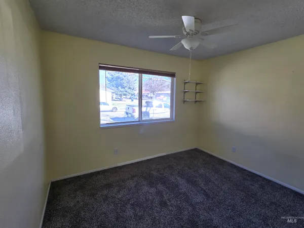 $278,000 | 1011 South Cleveland Street, Jerome, ID 83338