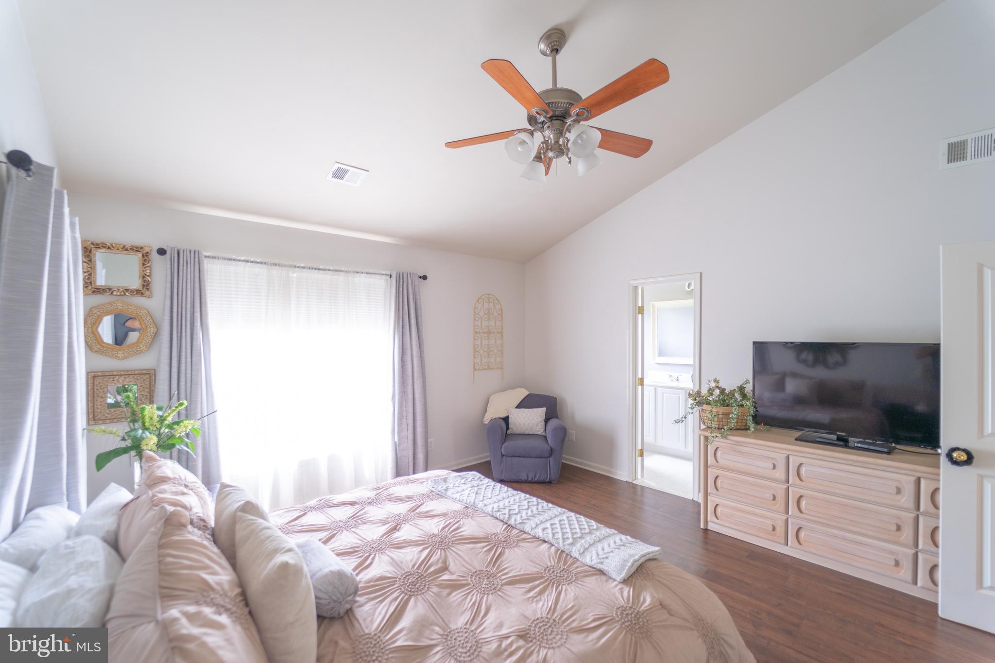 9161 Ribbon Falls Loop Bristow, VA 20136 - Photo 30 of 48 Gallery Image 30